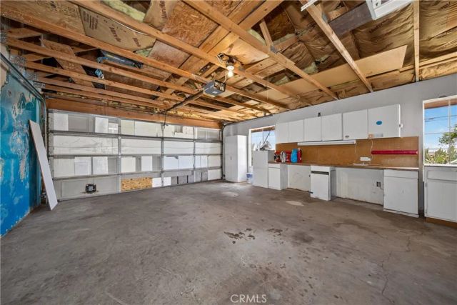 10658 9th Avenue, Hesperia, CA 92345