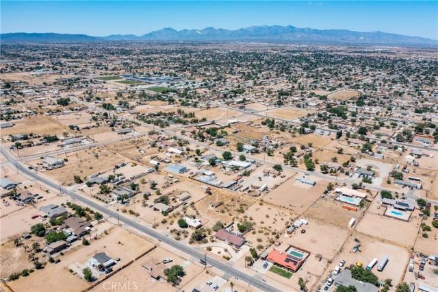 10658 9th Avenue, Hesperia, CA 92345