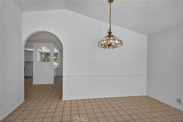 10658 9th Avenue, Hesperia, CA 92345