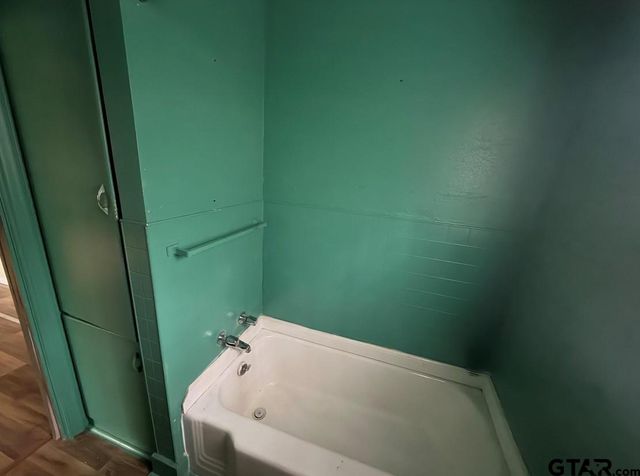 511 Woodlawn, Henderson, TX 75652