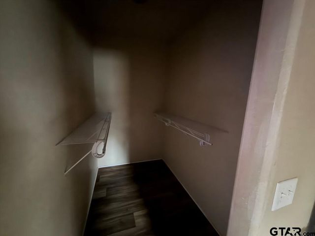 511 Woodlawn, Henderson, TX 75652