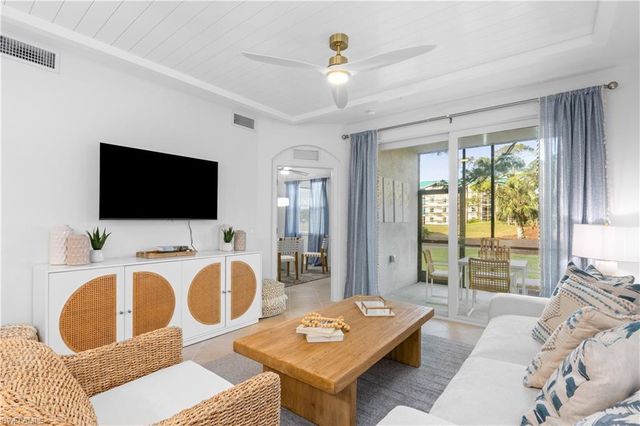 18411 Copperhead CT N 311, Lehigh Acres, FL 33936