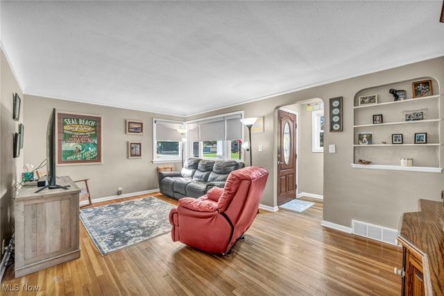 3285 Stoney Ridge Road, Avon, OH 44011