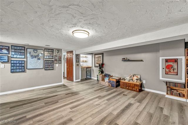 3285 Stoney Ridge Road, Avon, OH 44011