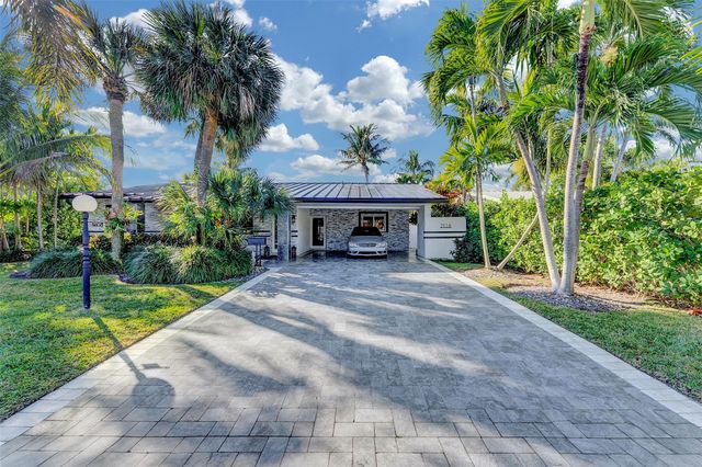 2116 NE 25th Street, Wilton Manors, FL 33305