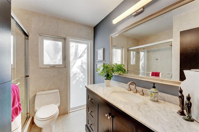 2116 NE 25th Street, Wilton Manors, FL 33305