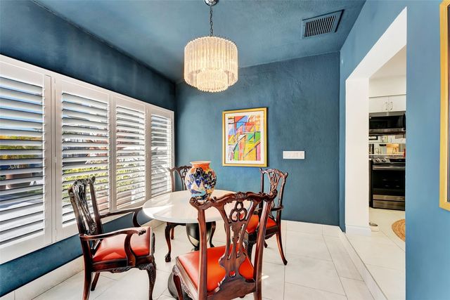 2116 NE 25th Street, Wilton Manors, FL 33305