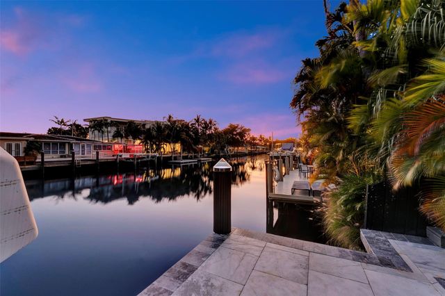 2116 NE 25th Street, Wilton Manors, FL 33305