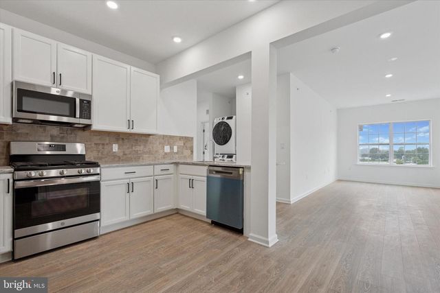 16354 RIVER VIEW CT, Bristol, PA 19007