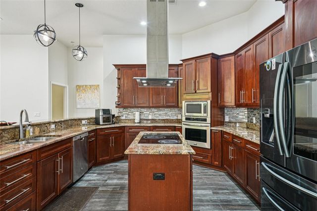 4931 TURTLE CREEK TRAIL, Oldsmar, FL 34677