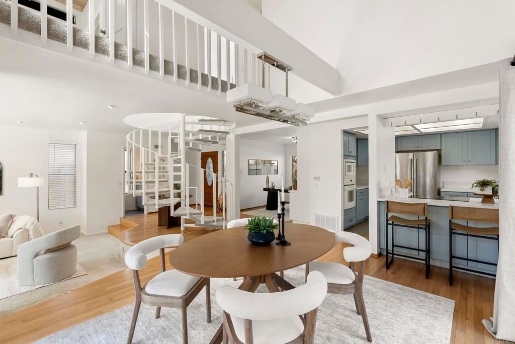 Image 6 of property listing at 231 22nd Street, Del Mar, CA 92014