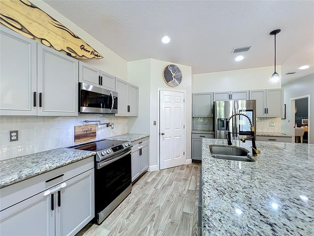 34814 WILLIAM LANE, Eustis, FL 32736