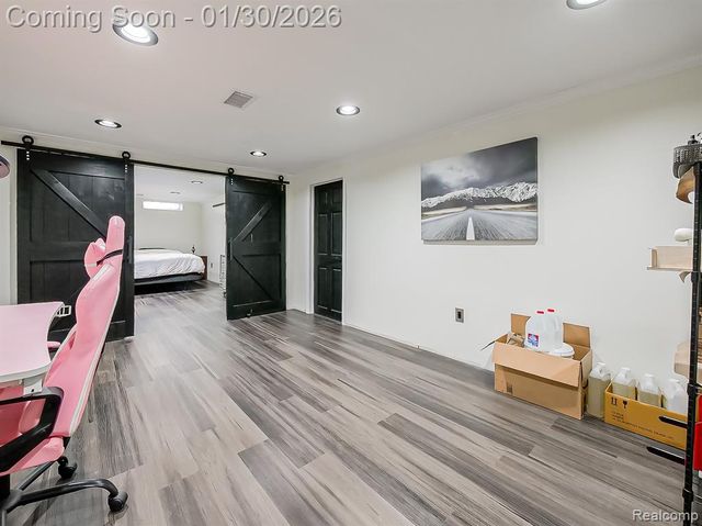 3877 Niagara Street, Wayne, MI 48184