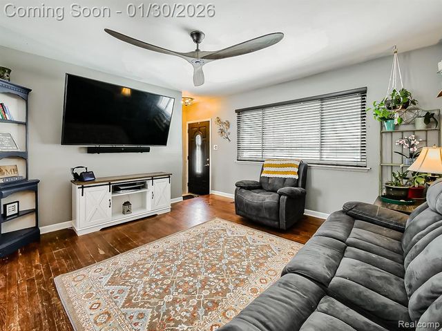 3877 Niagara Street, Wayne, MI 48184