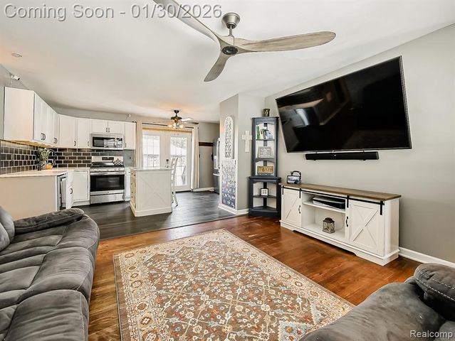 3877 Niagara Street, Wayne, MI 48184