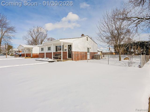 3877 Niagara Street, Wayne, MI 48184