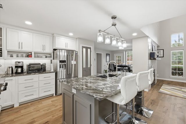600 Raintree Circle, Coppell, TX 75019