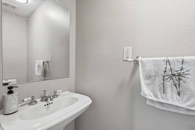 600 Raintree Circle, Coppell, TX 75019