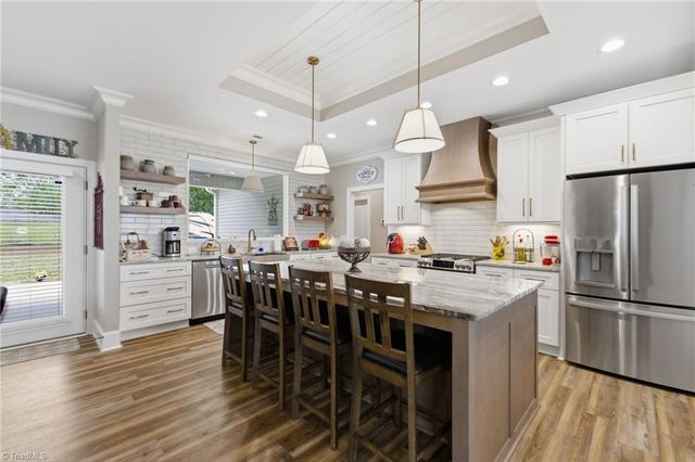 207 Wynnfall Drive, Lexington, NC 27295