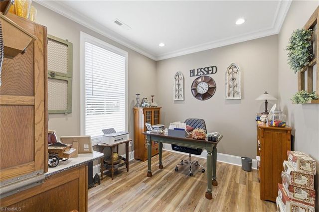 207 Wynnfall Drive, Lexington, NC 27295