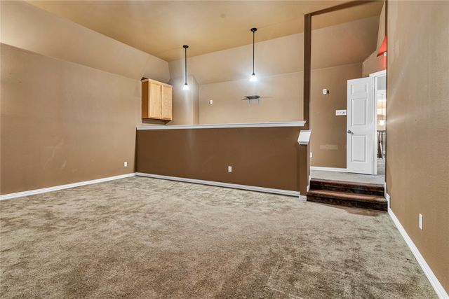 210 Rose Garden Way, Red Oak, TX 75154