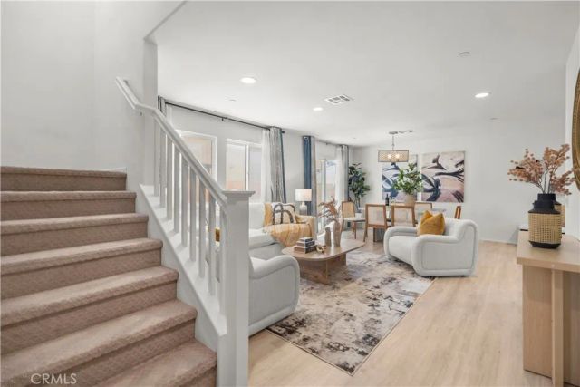 2854 E Sarnia, Ontario, CA 91761