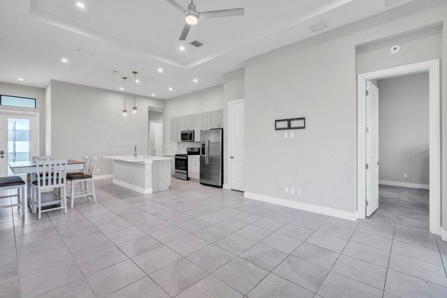 9399 SW Pepoli Way, Port St. Lucie, Port St Lucie, FL 34987