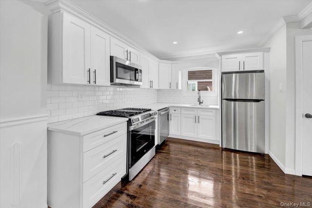 254-16 Craft Avenue, Rosedale, NY 11422