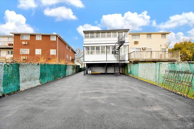 254-16 Craft Avenue, Rosedale, NY 11422