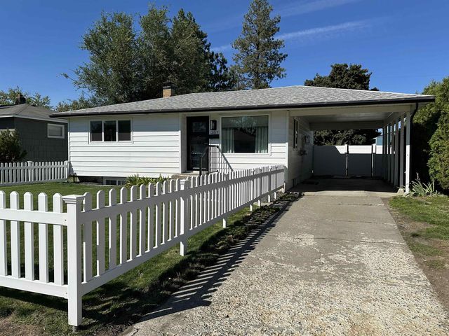 307 E Joseph Ave, Spokane, WA 99208