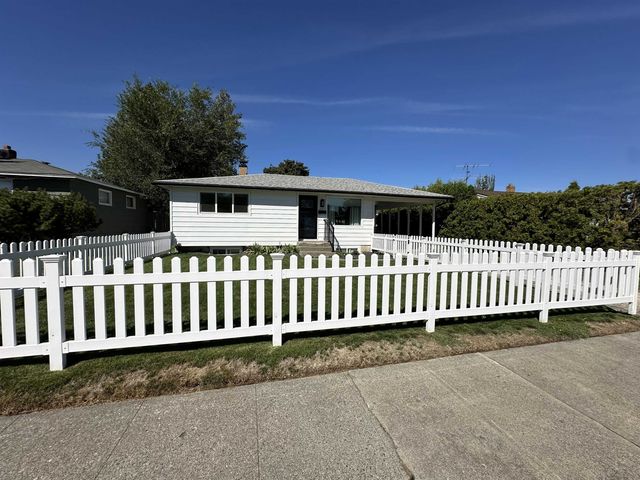 307 E Joseph Ave, Spokane, WA 99208