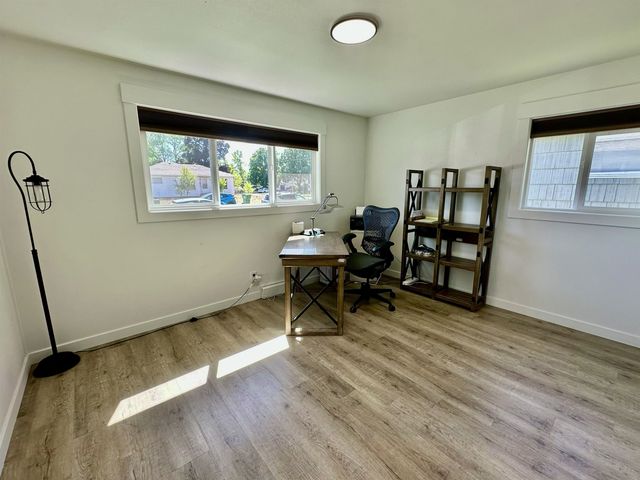 307 E Joseph Ave, Spokane, WA 99208