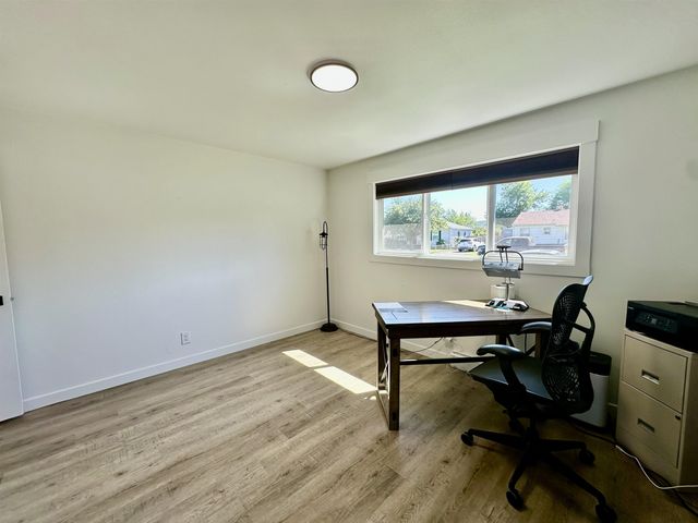 307 E Joseph Ave, Spokane, WA 99208