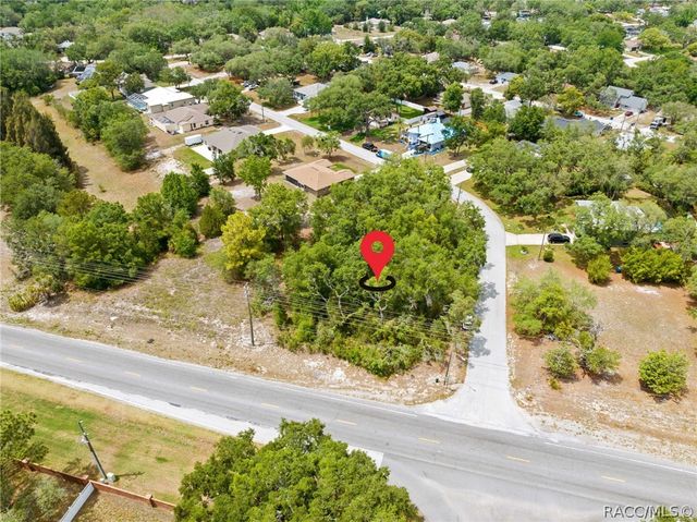 8093 County Line Road, Spring Hill, FL 34606