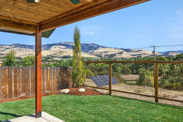 224 Alicia Street, Ashland, OR 97520
