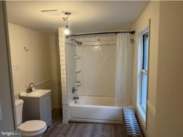 21 N ROCK ST, Shamokin, PA 17872