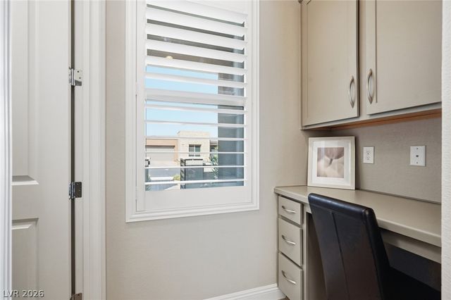 6783 Regency Valley Street, Las Vegas, NV 89148