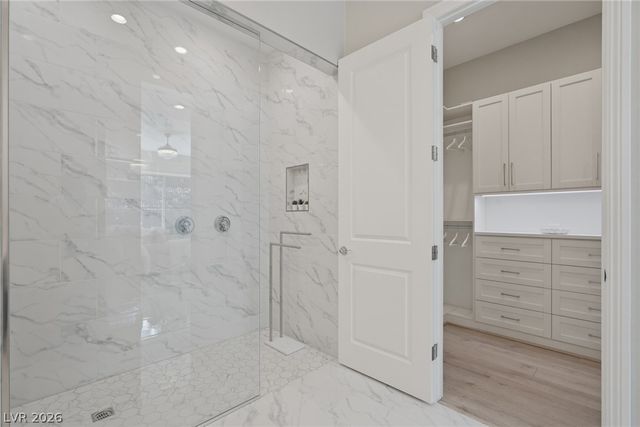 6783 Regency Valley Street, Las Vegas, NV 89148