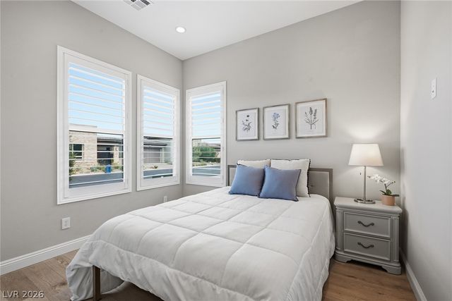 6783 Regency Valley Street, Las Vegas, NV 89148