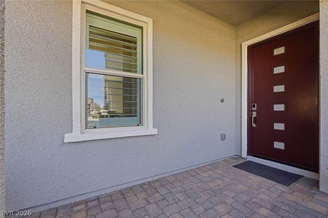 6783 Regency Valley Street, Las Vegas, NV 89148