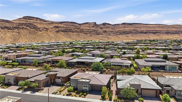 6783 Regency Valley Street, Las Vegas, NV 89148