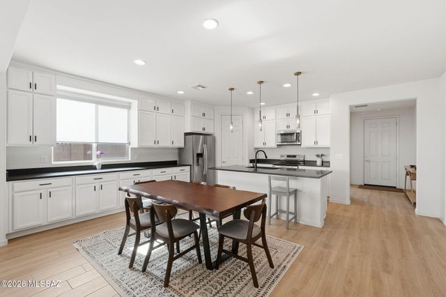 14560 N Saguaro Nest Trail, Marana, AZ 85658