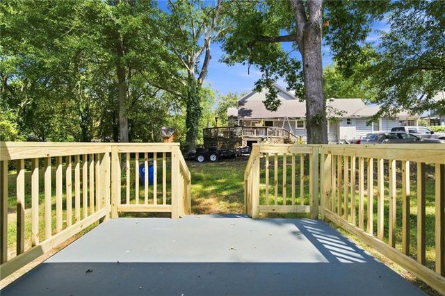 1869 Spring Avenue NW, Atlanta, GA 30318