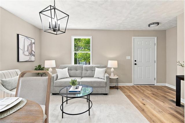 1869 Spring Avenue NW, Atlanta, GA 30318