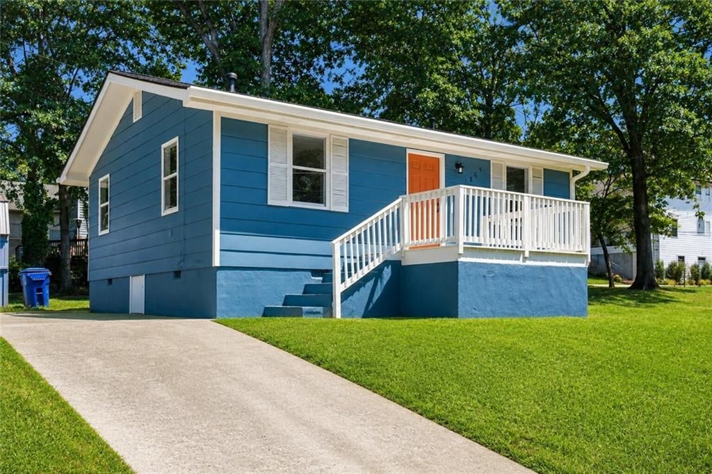 1869 Spring Avenue NW, Atlanta, GA 30318
