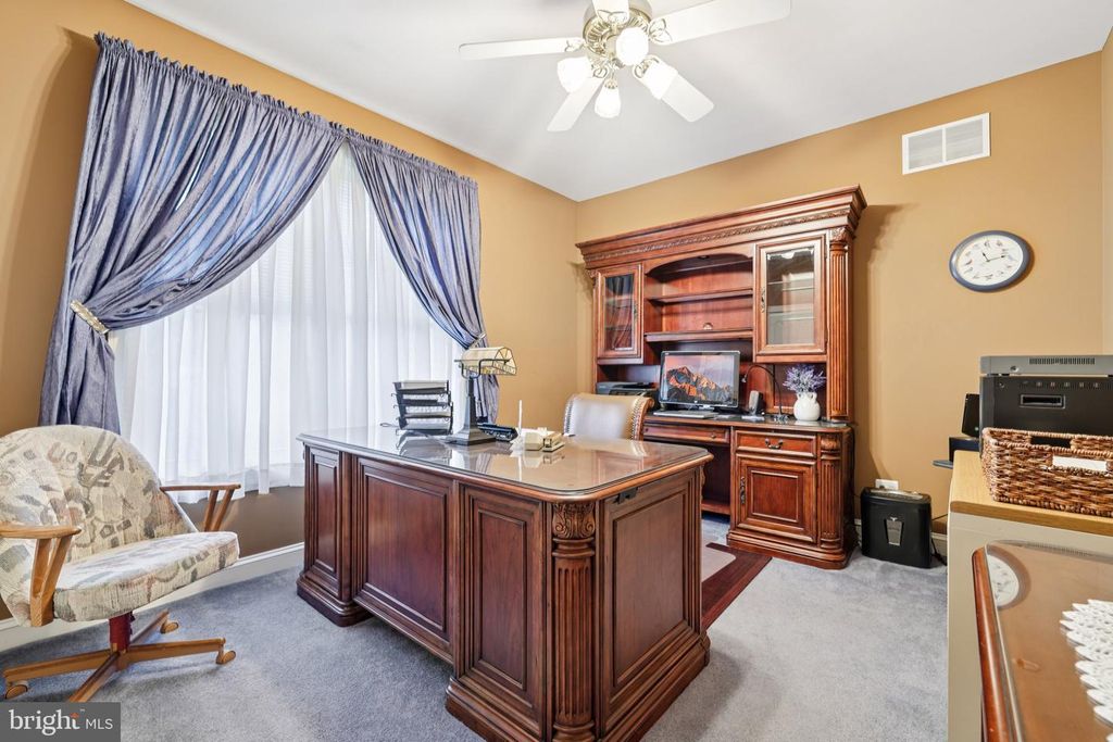 Image 55 of property listing at 54 DAYTON DR, Pasadena, MD 21122