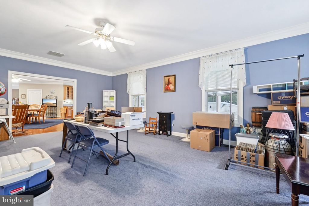 Image 59 of property listing at 54 DAYTON DR, Pasadena, MD 21122