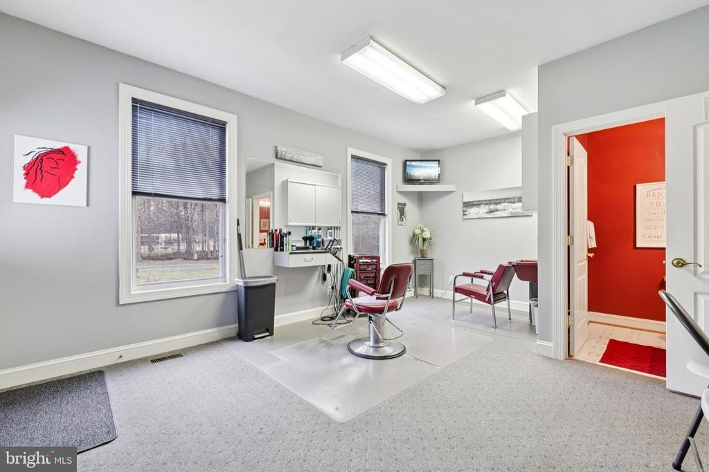 Image 76 of property listing at 54 DAYTON DR, Pasadena, MD 21122