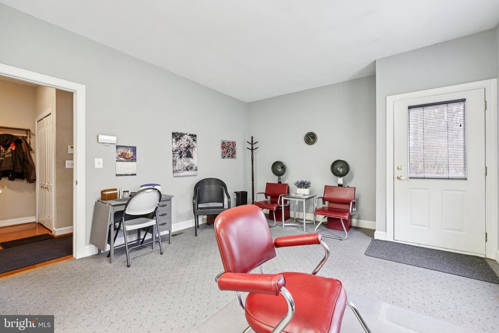 Image 77 of property listing at 54 DAYTON DR, Pasadena, MD 21122