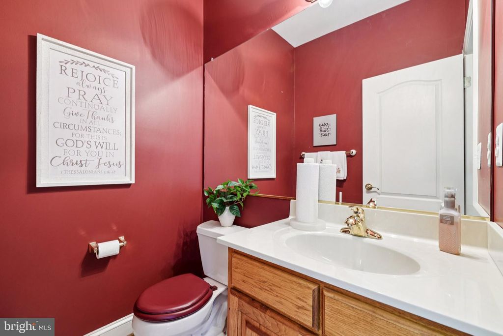 Image 78 of property listing at 54 DAYTON DR, Pasadena, MD 21122